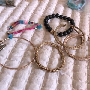 6 random fashion bracelets